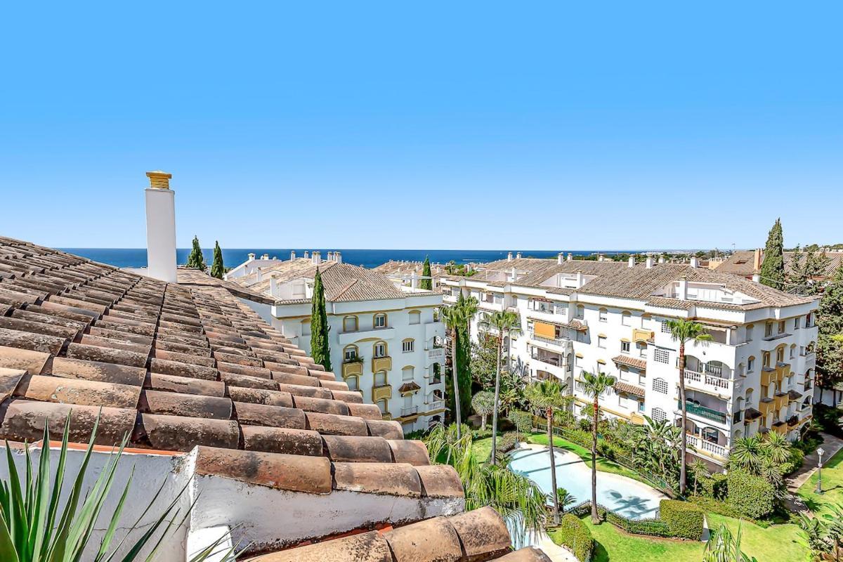 Apartamento Sea View And Sunny Rooftop In Marbella, Remodeled 2025